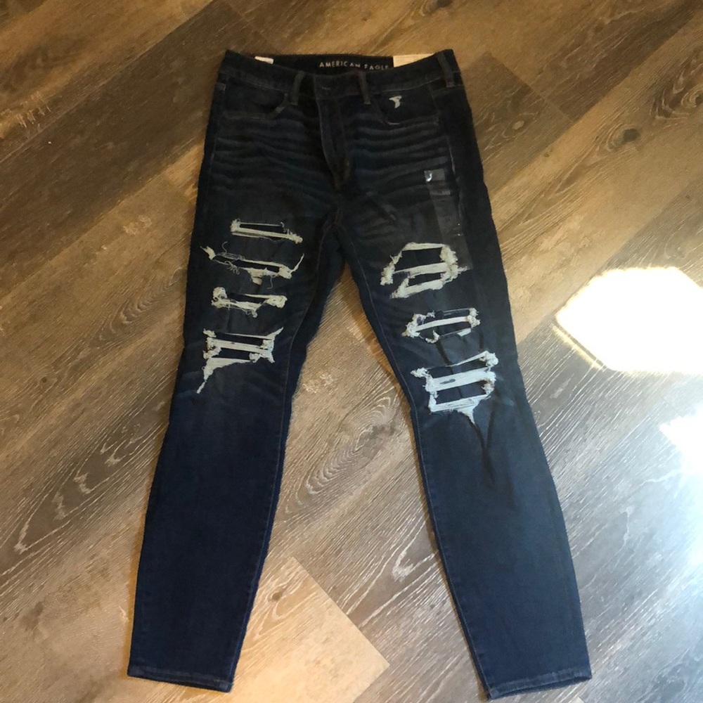 American eagle ripped jeans